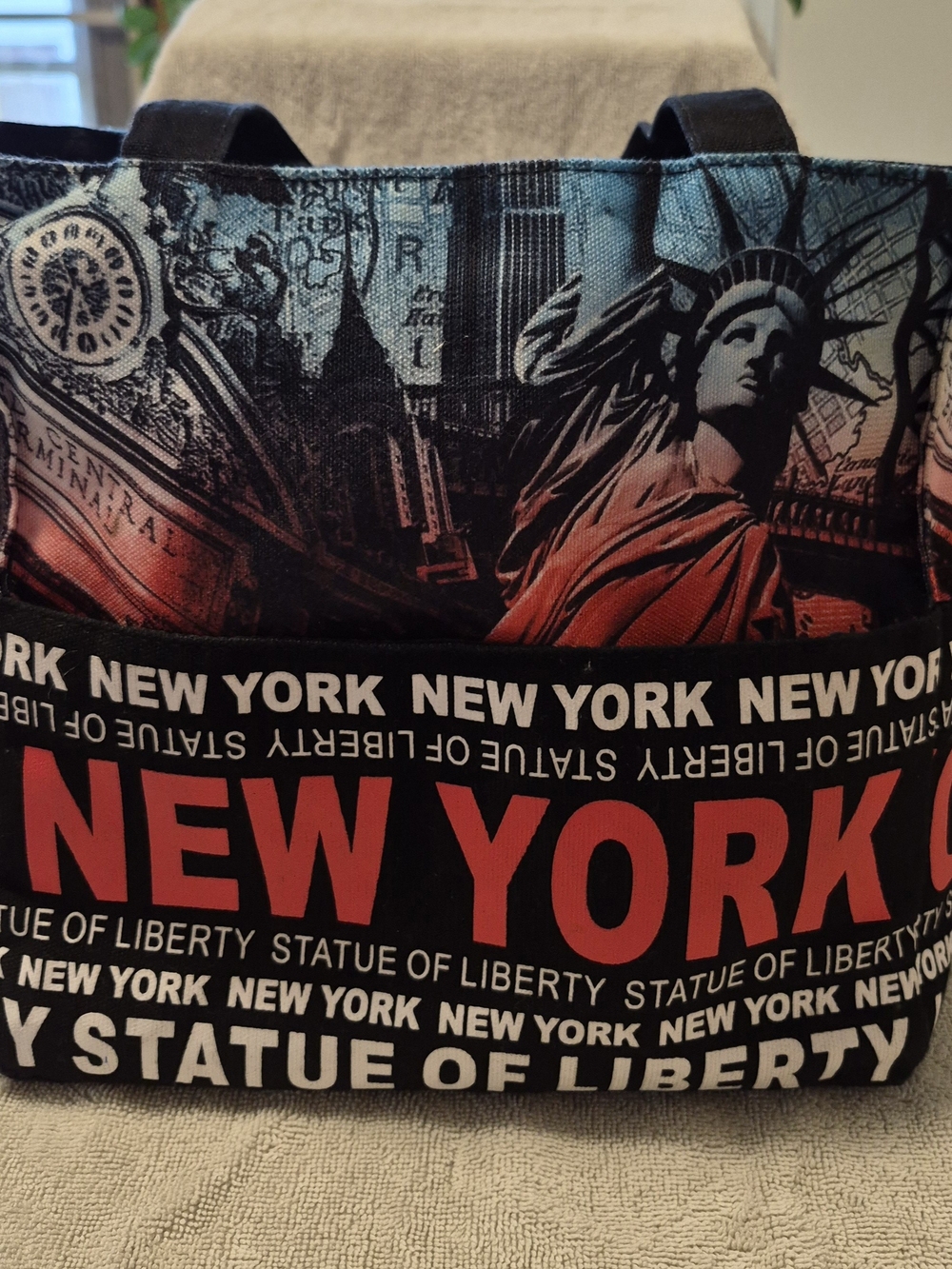 Robin Ruth - New York Statue of Liberty Graphic Tote - Red & Blue